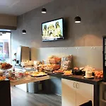 فندق أرينا إن - ميته