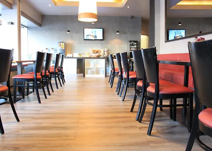 Otel Arena - Mitte 3*