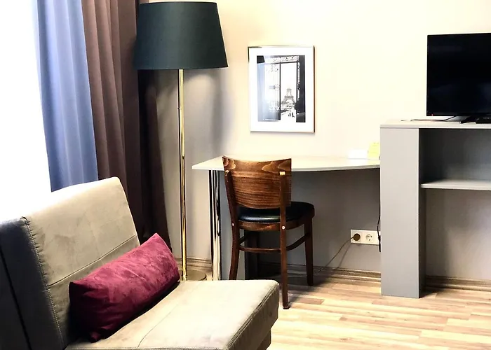 Hotel Arena - Mitte 3*